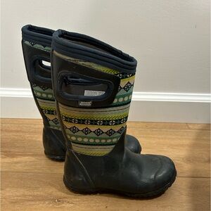 Bogs kids boots, size 12